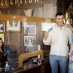 Hotel Palace Marina Dinevi 5*