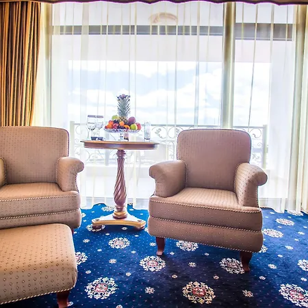 מלון Palace Marina Dinevi סבטי ולאס