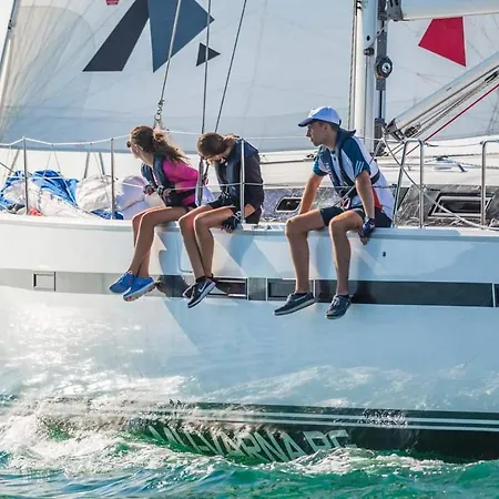 Szálloda Palace Marina Dinevi Szveti Vlasz